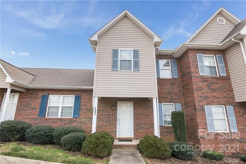 2222 Ne 15th Avenue 502 sold home in Bradford Square, Hickory, NC