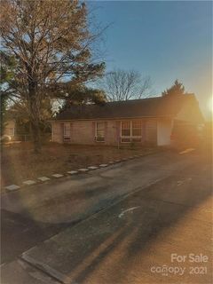 8013 Hemby Wood Drive