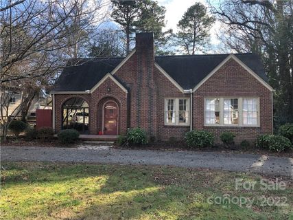 411 W Gold Street sold home in Meadowbrook, Kings Mountain, NC