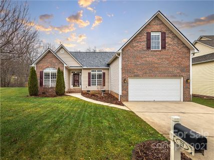 31 Yorktown Circle