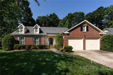509 Clairview Lane