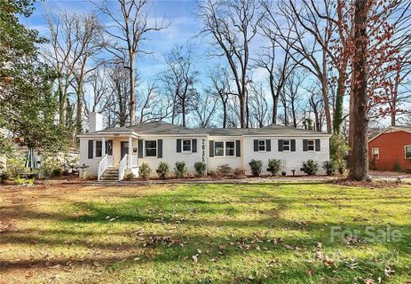 2835 Temple Lane