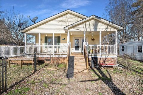 132 Rustic Road