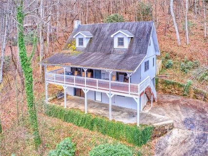 645 Apple Tree Court sold home in Freedlander Estates, Waynesville, NC