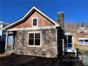 18 Destination Drive V-12 sold home in Asheville, SC