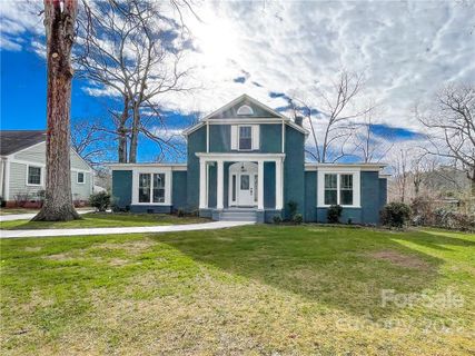 Previously sold for $376,000