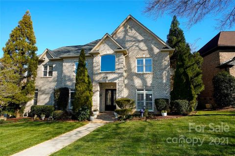 11810 Churchfield Lane sold home in Churchfield, Charlotte, NC