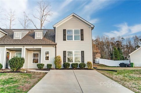 736 Shuttles Way