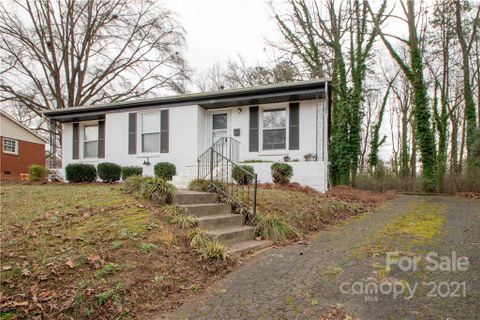 1015 Bramble Place