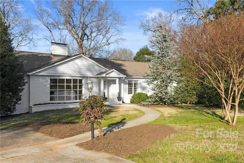2326 Ferncliff Road