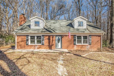 4410 Ginger Drive sold home in Craig Gardens, Gastonia, NC