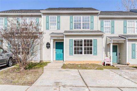5370 Esther Lane