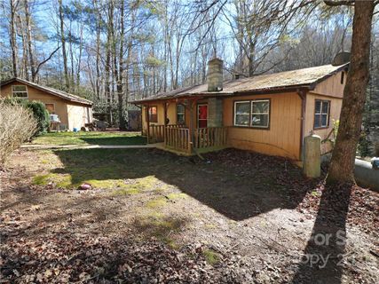 380 Crystal Creek Drive sold home in Crystal Creek, Pisgah Forest, NC