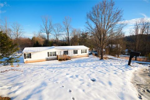 9 Clark Meadow Lane sold home in Hidden Meadow Estates, Candler, NC