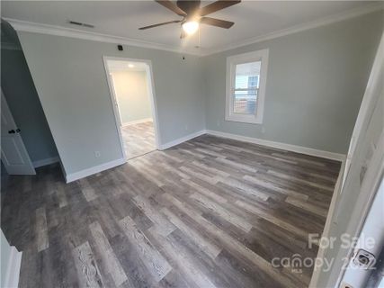 356 Arnold Street