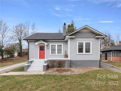 921 N Main Street sold home in Hyman Heights, Hendersonville, NC