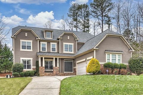 130 Lakeshore Hills Drive sold home in Mooresville Station, Mooresville, NC