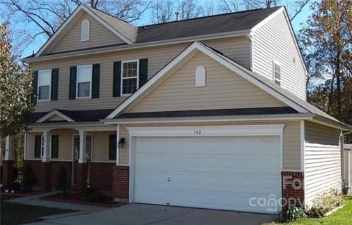 142 Hampshire Drive