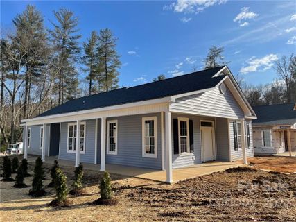 128 Eagles Landing