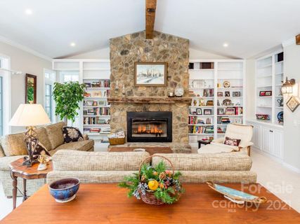 137 Sandy Ridge Road