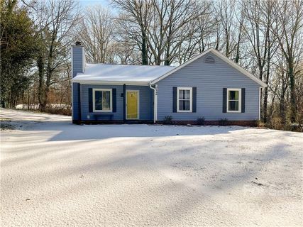 7140 Misty Morn Drive sold home in Chestnut Ridge, Charlotte, NC