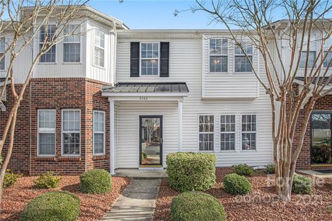 4140 Kenton Glenn Court sold home in Kenton Glenn, Concord, NC