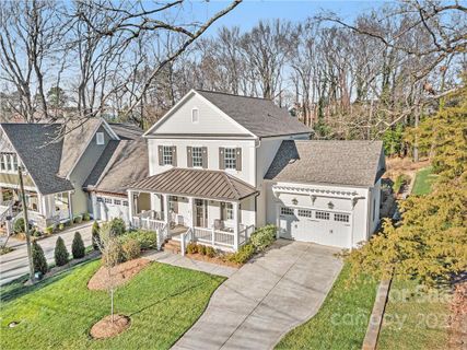 5621 Closeburn Road B