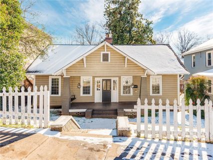 323 Woodvale Place 5