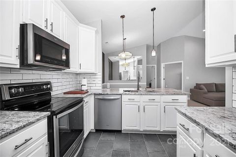 11717 Ridgeway Park Drive