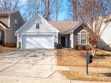 4419 Eglinton Toll Court