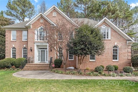 12528 Overlook Mountain Drive