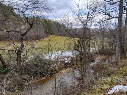 Lot 17 Merrell Road sold home in Turkey Creek Farms, Leicester, NC