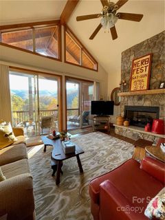 160 White Oak Pointe #1