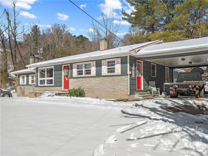 320 Mill Springs Road sold home in Rocky Springs, Burnsville, NC