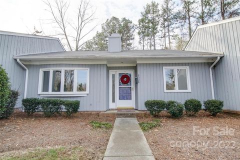 8308 Rust Wood Place