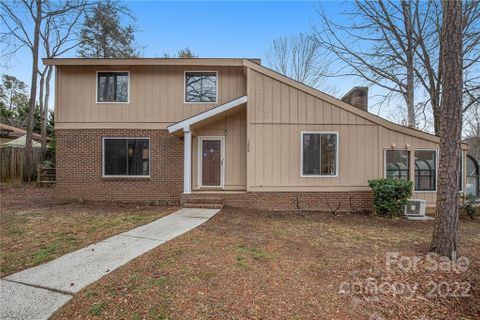 1004 Richard Barry Drive