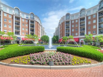 4620 Piedmont Row Drive 304