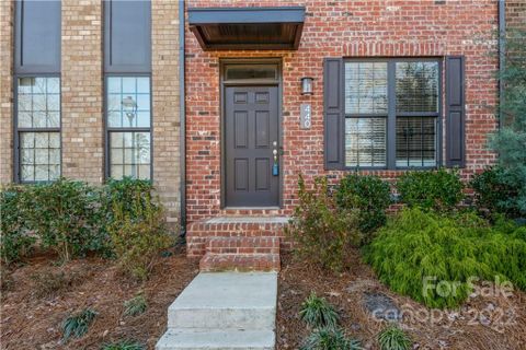 440 Linestowe Drive