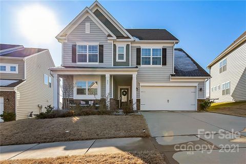 825 Braddock Way