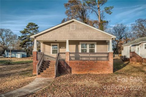4401 Glenwood Drive