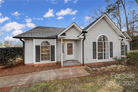 203 Applegate Road