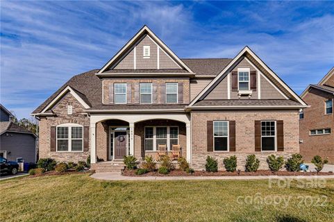 10919 Skymont Drive