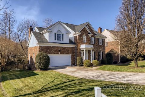 1324 Holly Ridge Drive