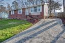300 Tomberlin Road sold home in Mount Holly, SC
