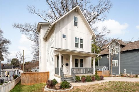 107 N Gardner Avenue