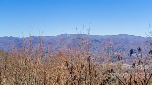 130 Stoney Falls Loop 2-104