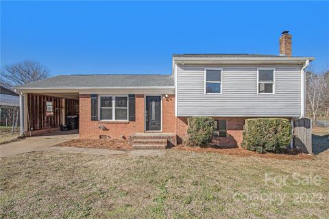 108 Rockledge Drive sold home in Tablerock, Gastonia, NC
