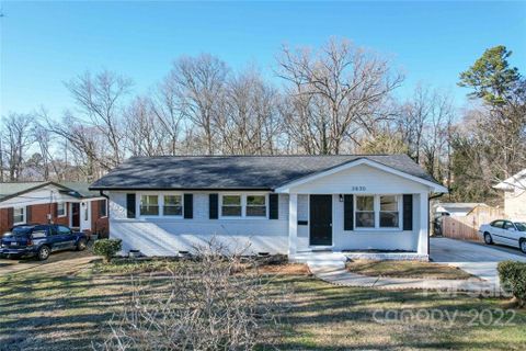 3830 Manchester Drive