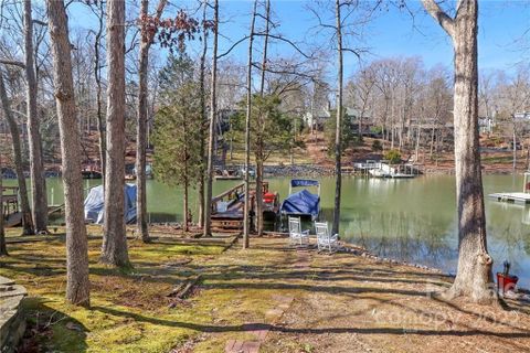 9 Weatherly Way