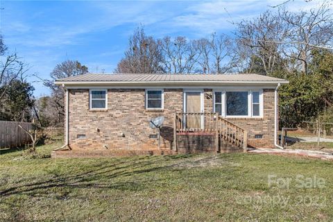 328 Telegraph Drive sold home in Charleston, Gastonia, NC